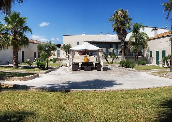 Otel Masseria Dei Monaci (adults Only) 4*