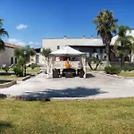 فندق Masseria Dei Monaci (adults Only) 4*