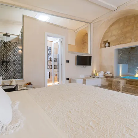 Masseria Dei Monaci (adults Only) מלון אוטרנטו